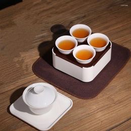 Ensembles de voitures de thé Fashion Car Travel Mini Outdoor Portable Tea Set China China White Cover Bowl Tassette de thé
