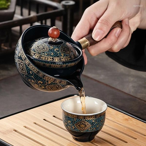 Ensembles de voiles de thé Balance Gravity Creative Rotation Elegant Tea Brewing Side Handle Pot Simple Anti-Scalding Hand Free Tapot Set Maker