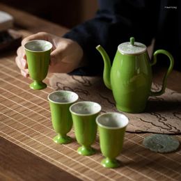 Ensembles de thé dessinés à la main, Style chinois, Imitation chanson, Pot de Chaise verte, cadeau de thé en porcelaine