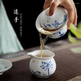 Service à thé Gaiwan en porcelaine bleue et blanche, peint à la main, service à thé Simple, petit bol de fabrication de trois pièces pour la maison