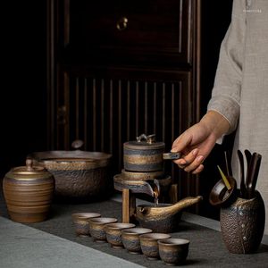 Theeservies Japanse keramische theepot met 6 kopjes Een theeservies Chinees drinkgerei