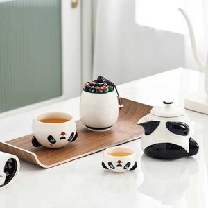 Teaware -sets Panda -vormige theeware -sets draagbaar reizende kung fu thee -theetools keramische theepot theekopnieuwjaar geschenken souvenirs souvenirs