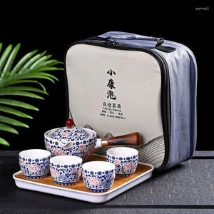 Ensembles de voitures de thé Fleur portable exquise chinois gongfu the ensemble de thé en céramique tasse en bois en bois à poil à manche latérale