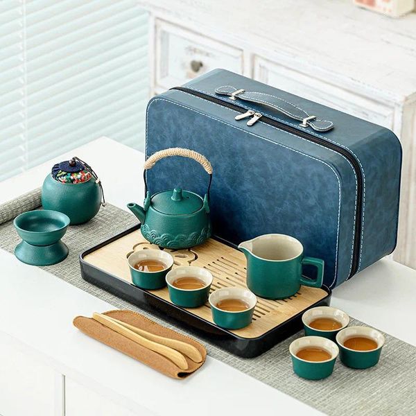 Ensembles de voies de thé Travel Tea Set Wrossale Tray Home Outdoor Portable Brewing Teapot Céramic Annual Gift