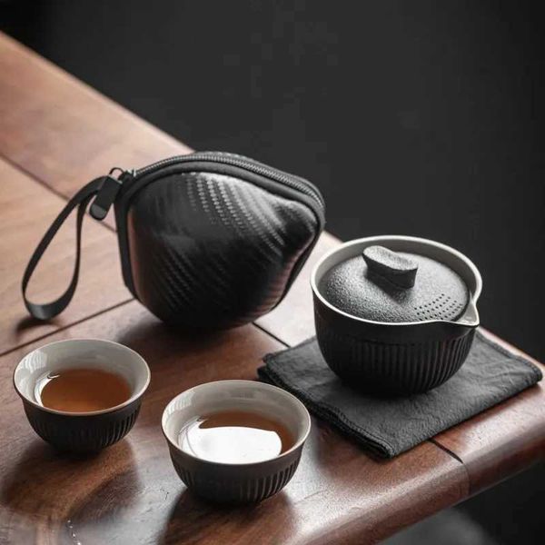 Ensembles de voiles de thé Travel Ensembles de thé en céramique Camping Outdoor Thé outils avec un sac de rangement portable Personnalized tasse tasse