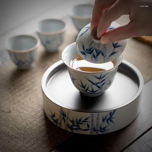 Ensembles de thé Vintage vert pur bambou peint à la main disque de thé trois bol couvert tasse à thé avec couvercle infuseur en céramique