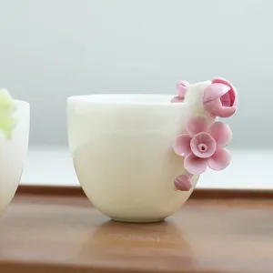 Service à thé en porcelaine blanche, fleur pressée à la main, service à thé chinois pour mariage, Pot de soins de santé pour femme, tasse cadeau pour boire à la maison