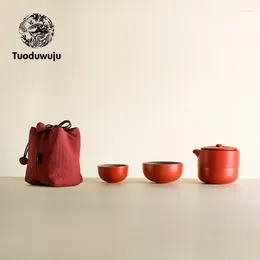 Ensembles de voiles de thé XH255 Chinois Red Design Travel Portable Tea set Ceramic One Pot Two Tups Making tasse
