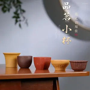 Juegos de té de té Yixing Mina original Púrpura Sand Five Color Cup Té Pequeño Boca Creativa Seta de regalos de negocios emitido en nombre