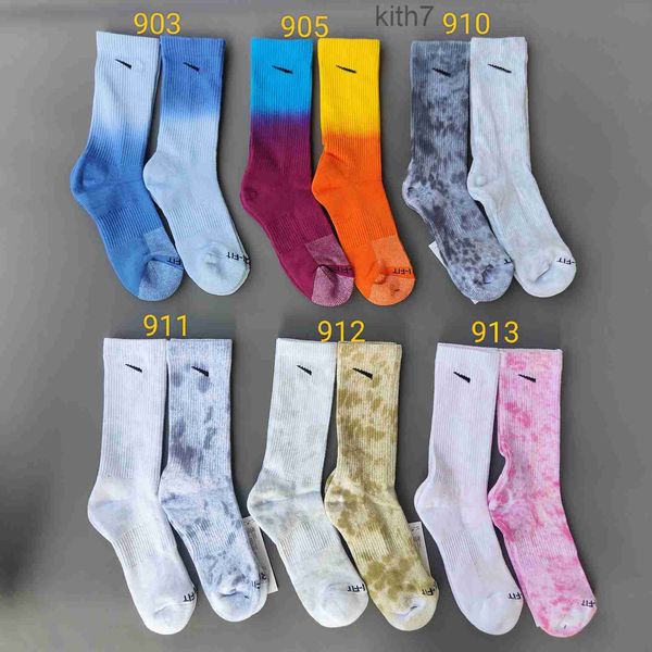 Tech Fleece Tie-Dye Hommes Chaussettes Designer Coloré Bas De Mode All-match Femmes Respirant Coton Football Basketball Sports pour Hommes FE15