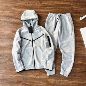 Sweat à sweat technologique Trackie Trackie Fleep Hoodie Zip Up Hoodie Pant Tracksuit Femmes Pantalons de sport Pantalons Jogger Pantalons Designer Men Men Tracksuit Sweet Hoodie Sports 65341651