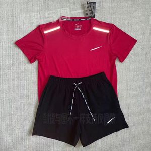 Tech Wool Designer Survêtement Chemise Shorts Deux Pièces Hommes et Femmes Fitness Imprimer Séchage Rapide Survêtement Respirant T-shirt De Basket-Ball Taille Asiatique M-3XL