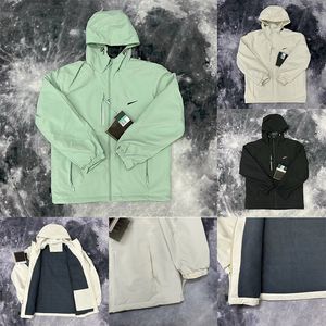 Tech Fleeces Hommes Veste Designer Coupe-vent Manteaux Nylon Hommes Fermeture à glissière à manches longues Qualité Tops Minces Sports à capuche Lâche Outdoor Active Jogging Femme Veste A116