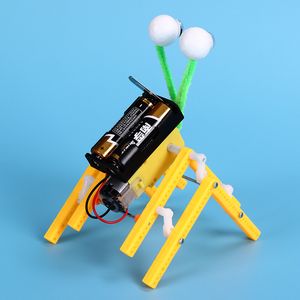 Technologie kleine productie acht voet robot populair materiaal elektrisch assembleren model wetenschap ontdekking