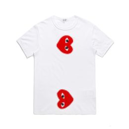 Camisetas de diseñador para hombres de tee com des garcons cdg big heart play camiseta invasor artista edición blanca nueva tamaño mujeres mujeres