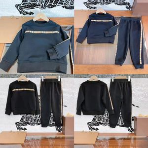 Adolescent garçon vêtements ensemble couleur noire enfant mode fille vêtements ensembles sweat à capuche et pantalon coton matériel enfant filles vêtements