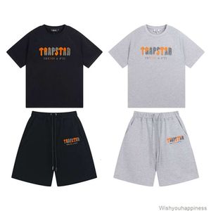 T-shirts T-shirts Hommes Designer Vêtements Tendance Marque Mode Br Trapstar Serviette colorée Brodée Short à manches courtes Rap Casual Youth Set