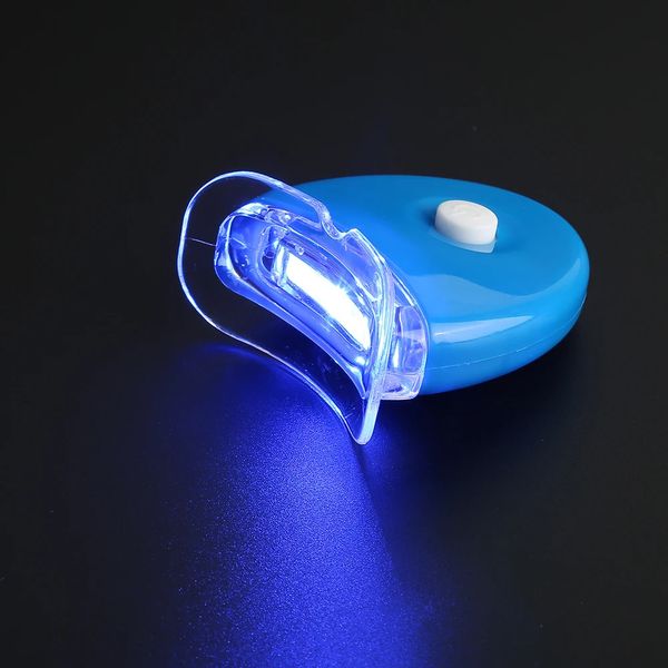 Blanage des dents portable Mini LED bleu clair Smart Whitener Instrument de dents Bleaching Beauty Health Tool 240429