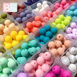 Tandenspeelgoed 60 stks 12 mm Baby TEETHER Siliconen kralen Diy Pacifier ketting Bracelet BPA Gratis kauwbare ronde Bead -accessoires voor geboren 230822