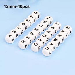 Jouets de dentition LOFCA 40PCSLot Alphabet 12mm Lettre de qualité alimentaire Perles de silicone Bébé Perle Sucette Chaîne sans BPA pour le nom Faire DIY Collier 230914