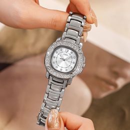 Temperament Damenuhr Diamantuhr Vintage Uhr Stahlbanduhr 28mm36mmAAA Damenmode Trend Quadratische Uhr mit großem Zifferblatt Designer