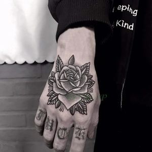 Tijdelijke Tattoos Waterdichte Tattoo Sticker Rose Bloem Hand terug tatto Art flash tatoo nep tatoeages voor vrouwen mannen 231208