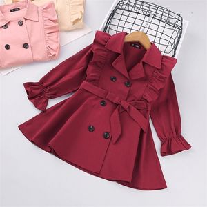 Tench Coats Toddler Girls kleding herfst Winter Lange Mouw Fashion Trench Coats Kinderen Solid Outerwear With Sashes Costume 26y 220826