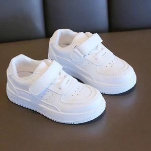 Teniz Sneakers Kids Baby Shoe Spring Boys Girls Sportschoenen Casual Board Leather Soft Soled Children Small White 240426