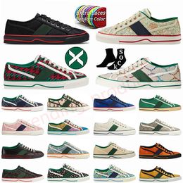 Tennis 1977 Canvas Casual Schoenen 2024 Luxe Designer Dames Italië Groene en Rode Web Gestreepte Rubberen Zool voor Stretch Katoen Laag platform Hoge Top Heren dames Sneakers