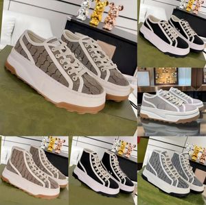 Tennis 1977 Sneaker Designers Toile Épaisse Semelle Tennis Casual Chaussures Femmes Hommes Luxurys Beige Bleu Ace Chaussure Brodée Vintage Classique Design Baskets De Mode