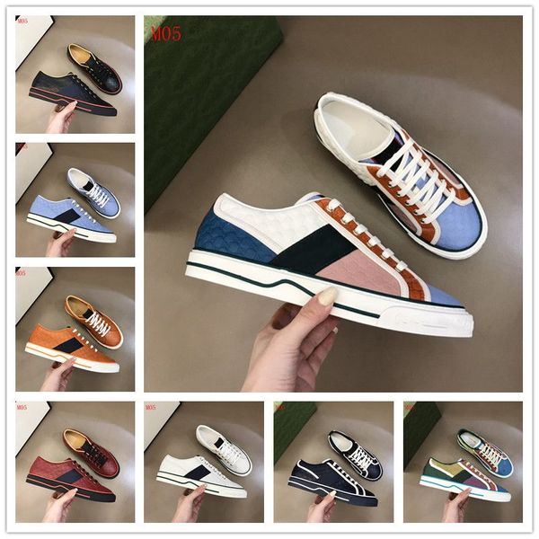 Tennis Hommes Femmes Casual Chaussures Luxurys Designers Chaussures Vert et Rouge Ace Bee Broderie Stripes Semelle en caoutchouc Stretch Coton Low-Top Sneaker