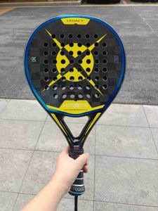 Raquettes de tennis Pelles de tennis pour hommes en fibre de carbone 3K / 18K avec coussinet de traitement EVA souple pour l'entraînement sportif de plein air des joueurs réguliers Q231109