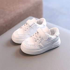 Chaussures de tennis enfants baskets en cuir respirant baskets filles chaussures de course plat blanc enfants chaussures de sport décontractées pour garçons 220429