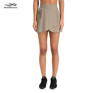 Jupes de tennis Mermaid Curve Golf Vêtements pour femmes Shorts Jupes de tennis taille haute à plis latéraux Poche dans la doublure Jupe de course Cool Smooth Feel 230629