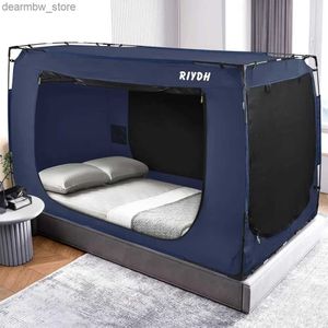 Tenten en schuilplaatsen full -size bed tent draagbare droomt tent indoor slaaptenten 70% black -out met 3 deuren ademende grote ruimte tenten bed luifel l48