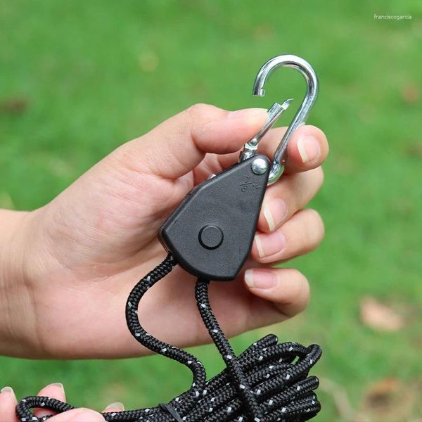 Tiendas de campaña y refugios Ajustador de polea al aire libre Soporte de tienda Levantamiento de metal Cuerda de viento reflectante Paraguas de dosel engrosado 4 mm