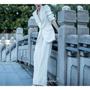 Tesco White Elegant Suit en V Blazer à col et pantalon à jambe large 2 pièces tenues formelles pour les ensembles de pantalons féminins de fête du soir 2024
