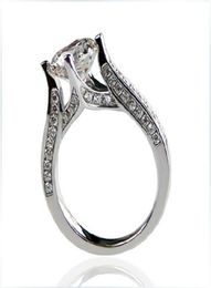 Testez positif 2CT 8 mm de Moissanite Diamond Ring Brilliant 925 Engagement d'anneau en argent sterling pour les femmes4659942