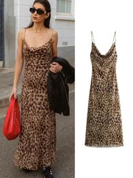 Tfmln Womens Spaghetti Sangle Robes Chic Swing Collar Backless Party Club Suspender Long Vintage Leopard Print 240424