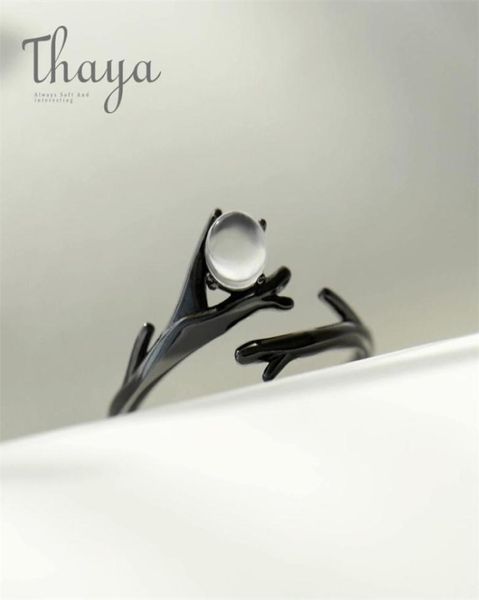 Thaya Original Moonlight Forest Design Ring Finger Stone Gemstone S925 Silver Black Branch para mujeres Joyas elegantes 2202258827129