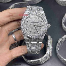 Ap Relojes Último reloj de hip hop para hombres en 2023 Bisel de diamantes grande Reloj brillante galvanizado de alta calidad Diamantes Cara de diamante completa cy