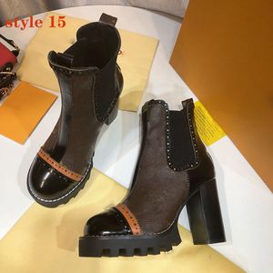 La meilleure qualité Mode chaussures à fond épais Bottines à lacets de luxe en cuir Chaussures pour femmes Martin Bootss Desert boots de taille 42