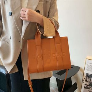 De lederen tassen van de designer merk verkoopt dames op 75% korting TOTEBAS Damestas Grote capaciteit forens een schoudermodieuze textuur Crossbody handtas