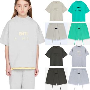 ESS Kinderkleding Sets Korte mouw T-shirts Shorts Toddler Kinderen T-shirts broek Zomer Kid Kledingpakken Jeugdjongen Girls Tracksuits PulloVer Tops Tees Outfits