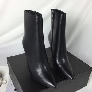De Hoge Kwaliteit Designer Black Letter Spike Enkle Boots Mid-Calf Women