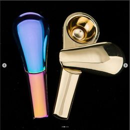 La pipe à fumée en alliage de zinc chaud est livrée dans une boîte cadeau avec un ensemble de tuyaux en fer amovible multicolore.