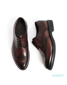 Les chaussures en cuir des hommes les plus chaudes avec dentelle, de chaussures à lacets décontractées et confortables noires et marron: 39-45 Robe de bureau artisanale