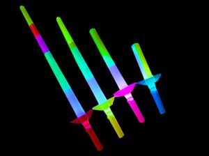 Les grands bâtons de flash télescopiques à quatre barres lumineuses sont livrés avec des jouets de bâton électroluminescents à DEL électroniques