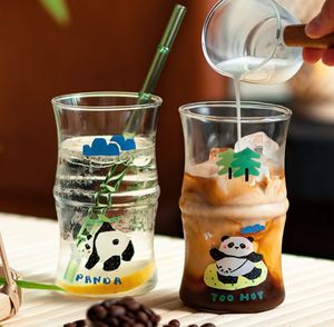 De nieuwste 13,5 oz Bamboo Panda Glass Straw Coffee Mug Cup, veel stijlkeuzes, ondersteuning van aanpassing van elk logo