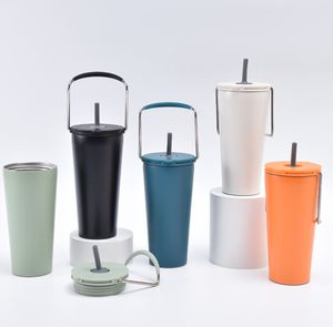 La dernière tasse à café en paille double couche en acier inoxydable de 20,3 oz, de nombreux styles parmi lesquels choisir et n'importe quel logo peut être personnalisé